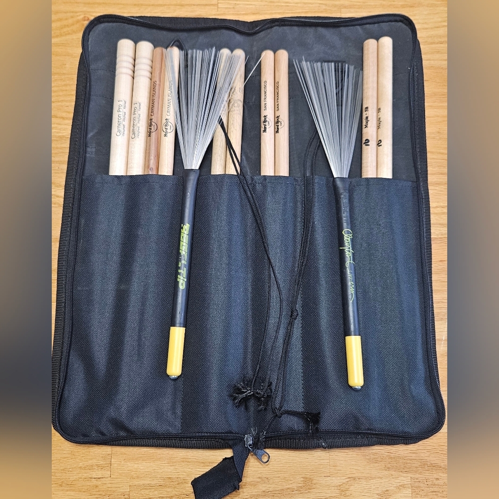 Phoenix Drumsticks and Brushes Set - Black and Yellow